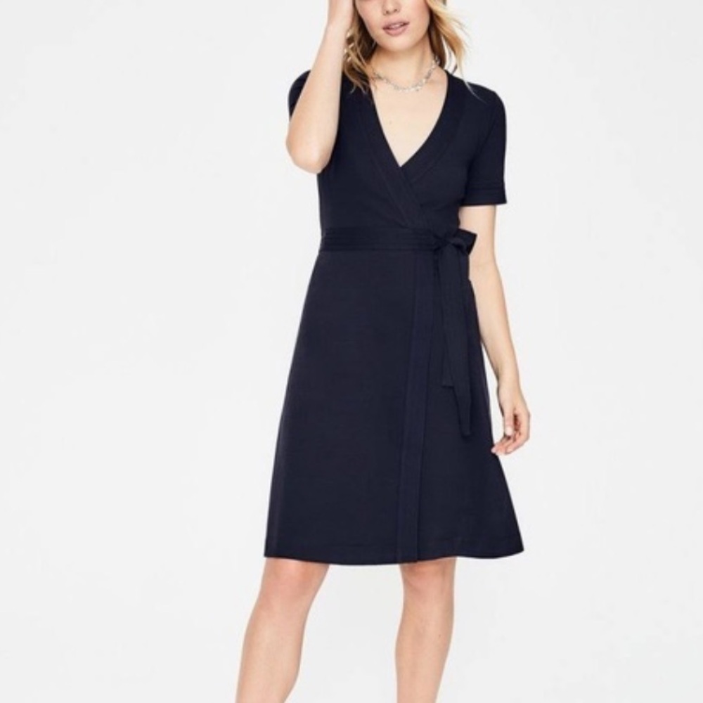 Boden Mira Ponte Wrap Dress V-Neck and Short Sleeves in Deep Purple